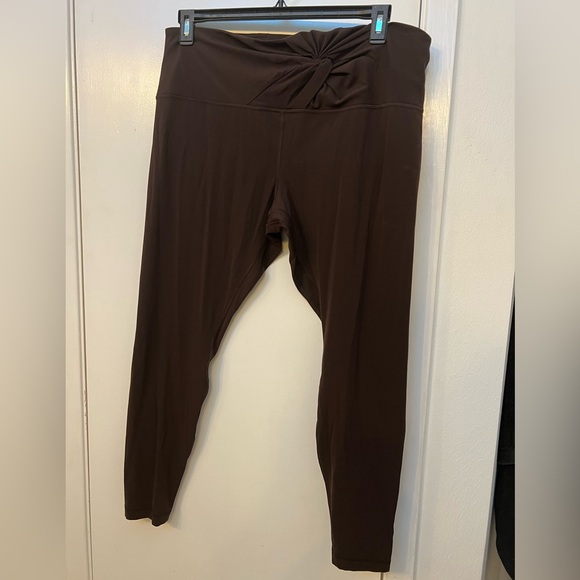 Lululemon Align High-rise Tight - Picture 2 of 5